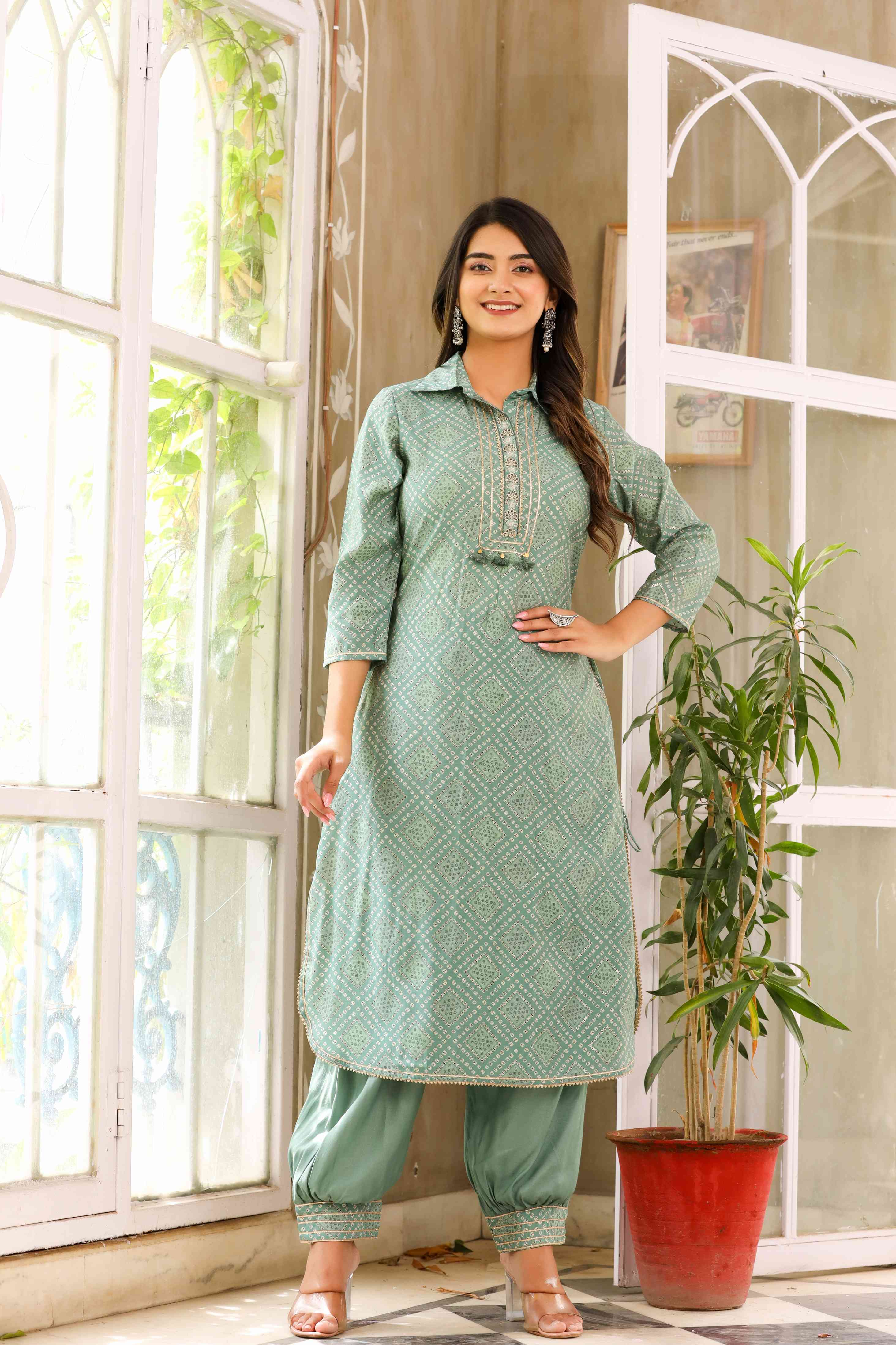 Mint Green Bandhej Kurta With Bottom