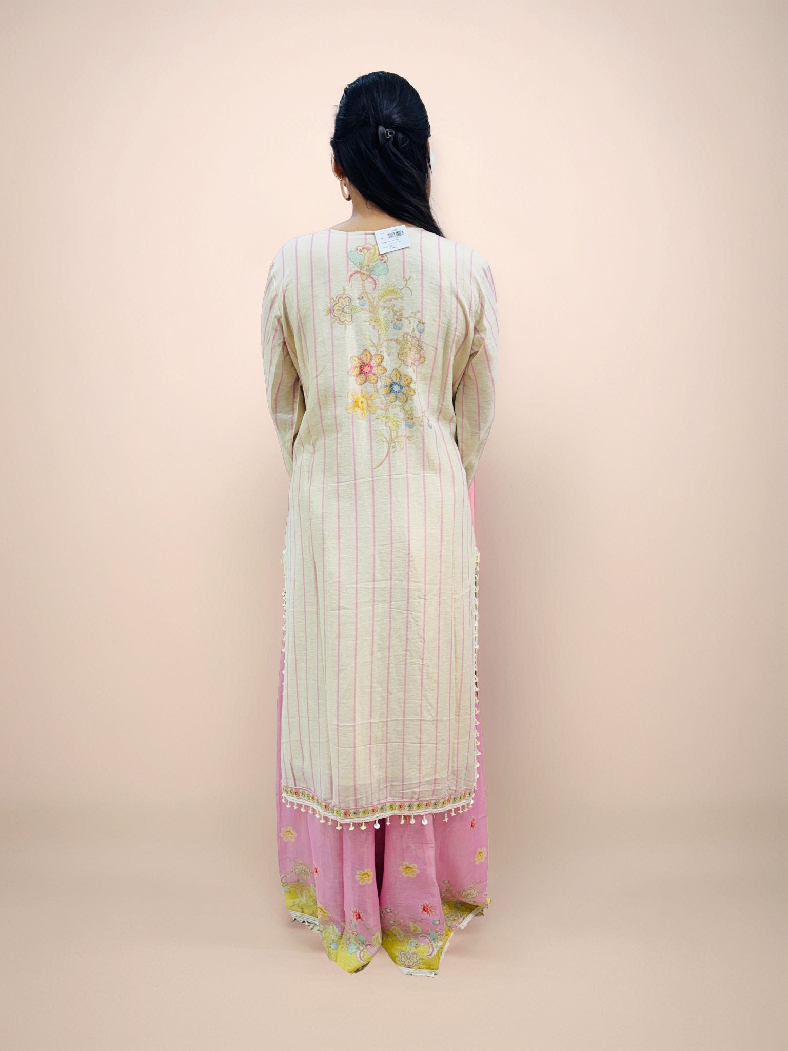 Off White Cotton Silk Floral Hand Work Suit Set