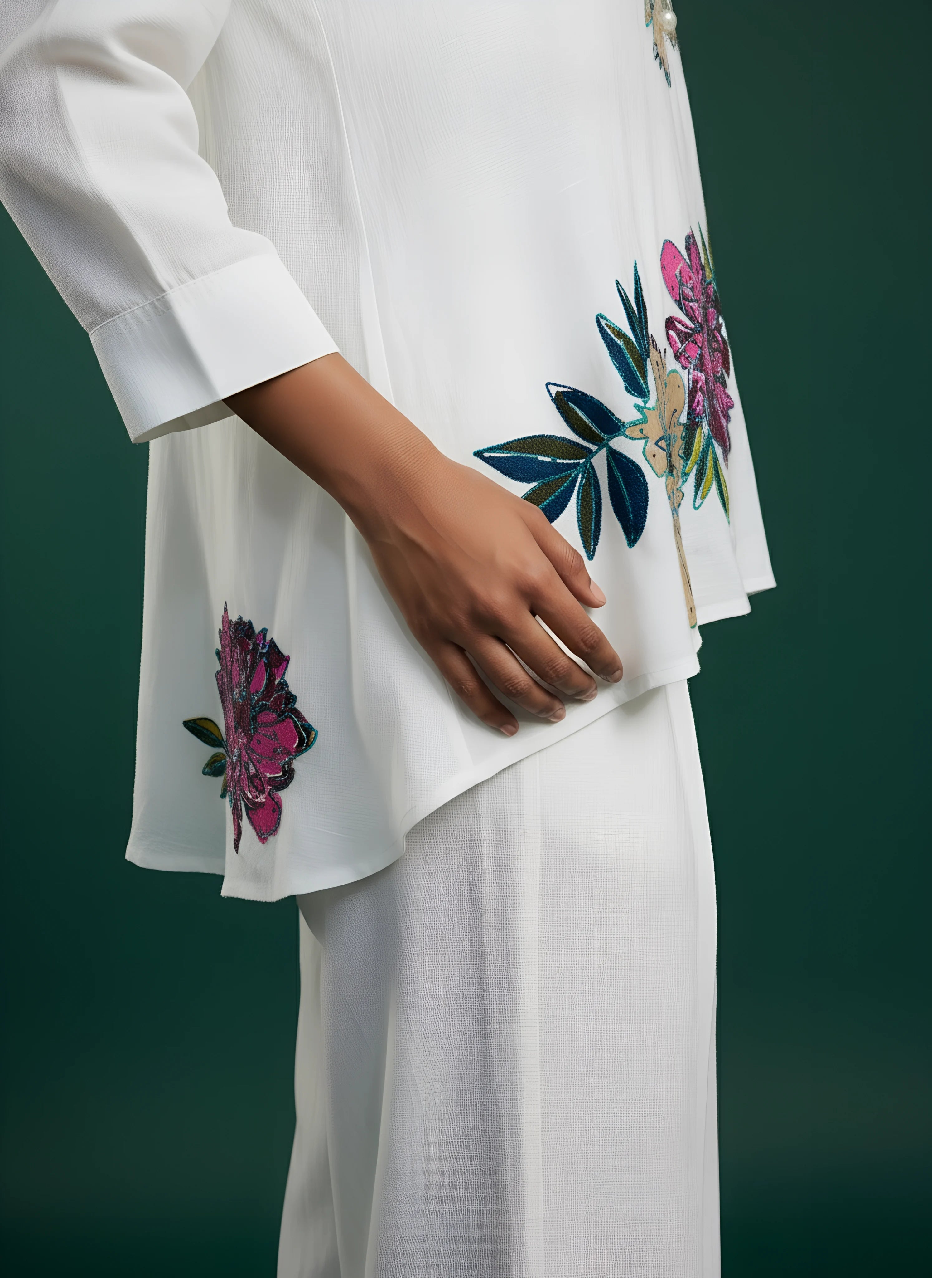 White Hand Paint Top With Bottom Trouser