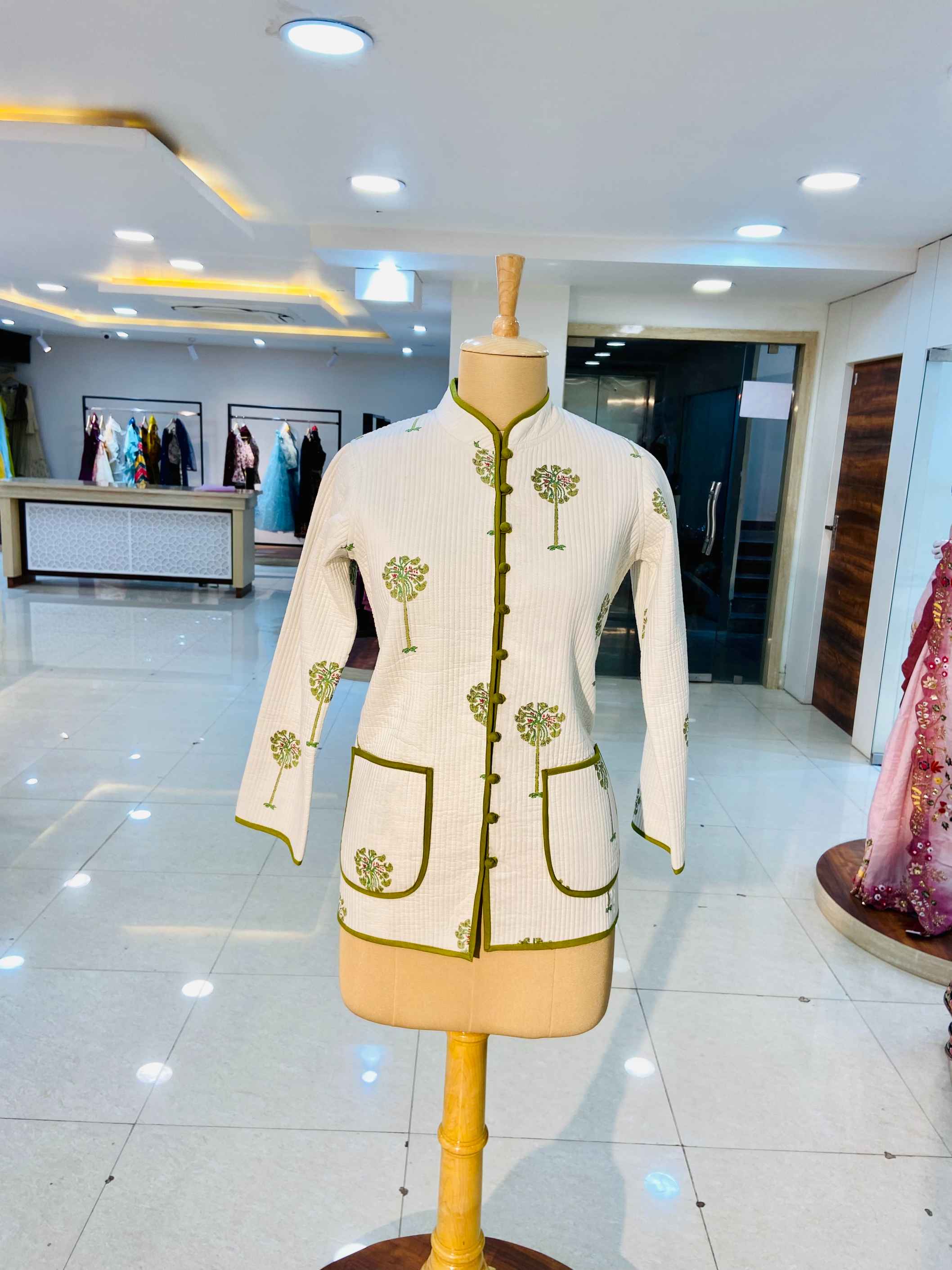 White Printed 100% Cotton Quilted Jacket - Daabu Jaipur