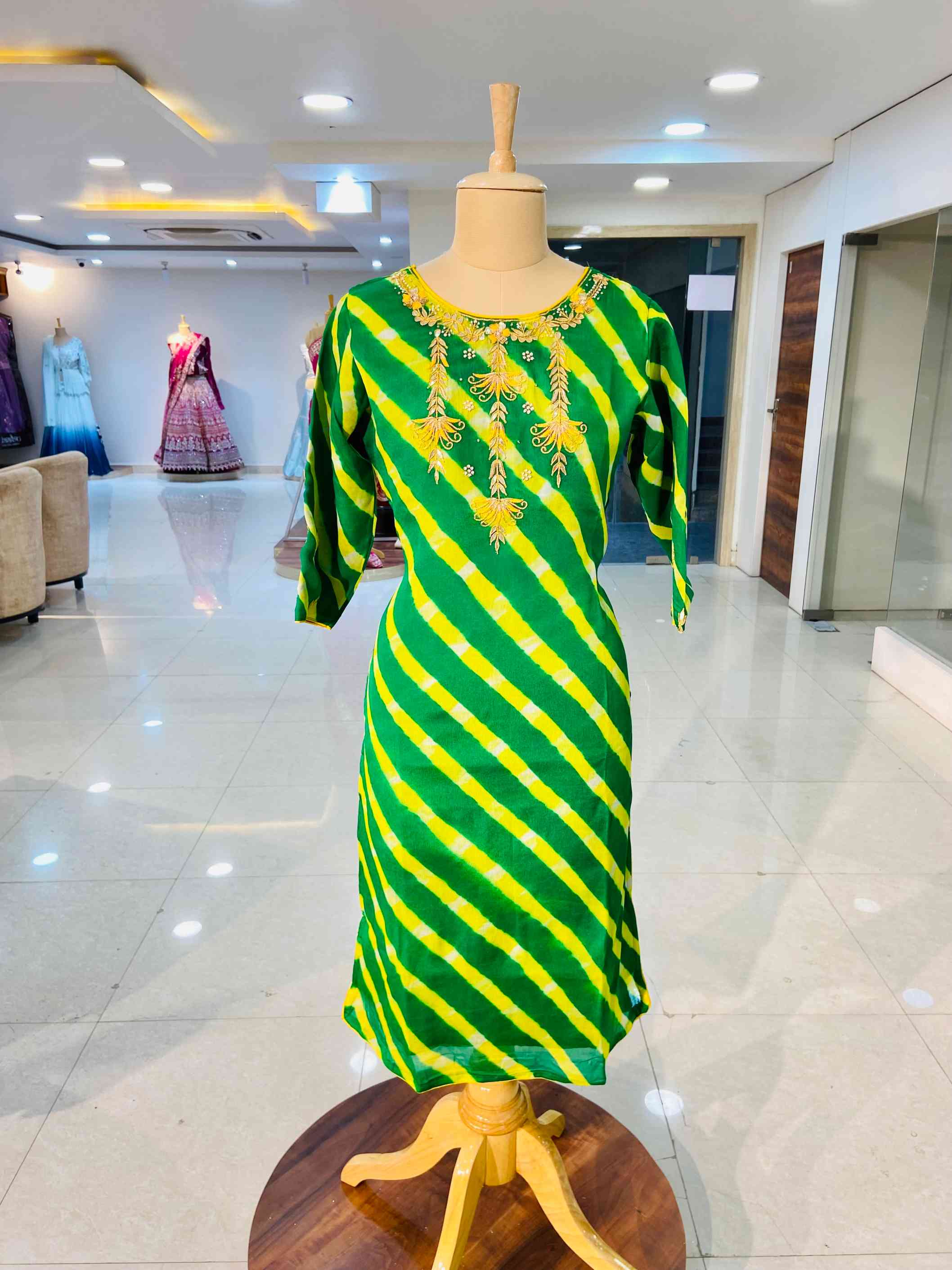 Green Leheriya Pure Crepe Kurti - Daabu Jaipur